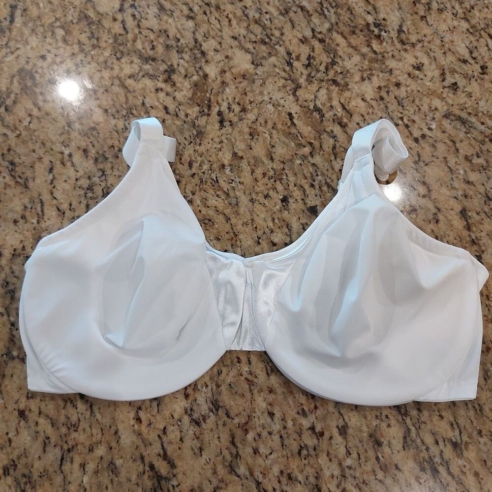 Olga 42DD 05006O Signature Support Satin Panel Full-Coverage Bra White UW